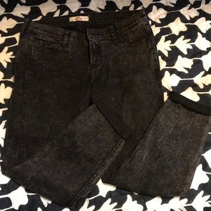Barely worn hollister jeans